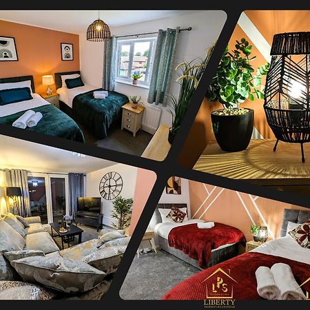 6 Guests * 4 Bedroom * Free Wi-Fi *亨廷登 外观 照片